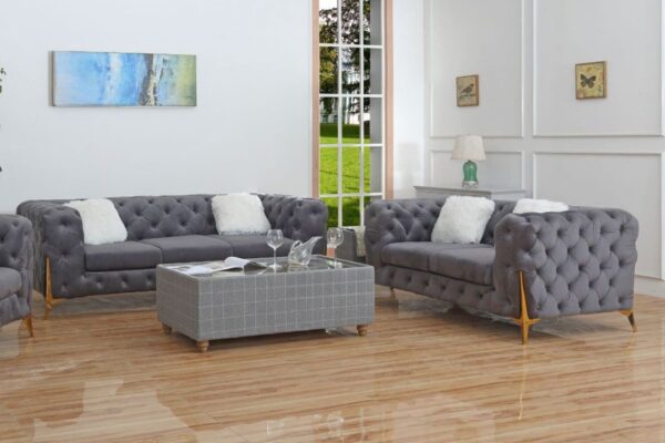 Luxury Italian chesterfield 3+2